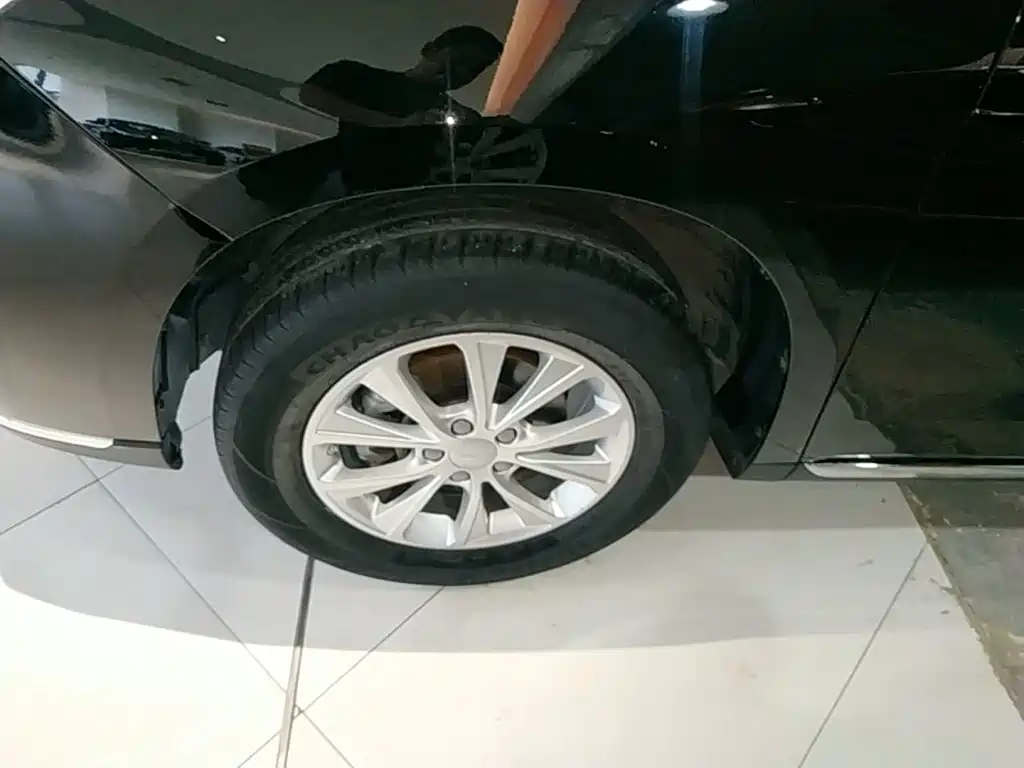 Фото 23 - Haval M6