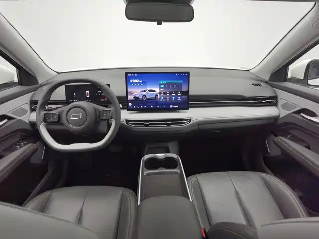 Besturn Yueyi 03 2025 Model 445km Joy Edition — фото 5