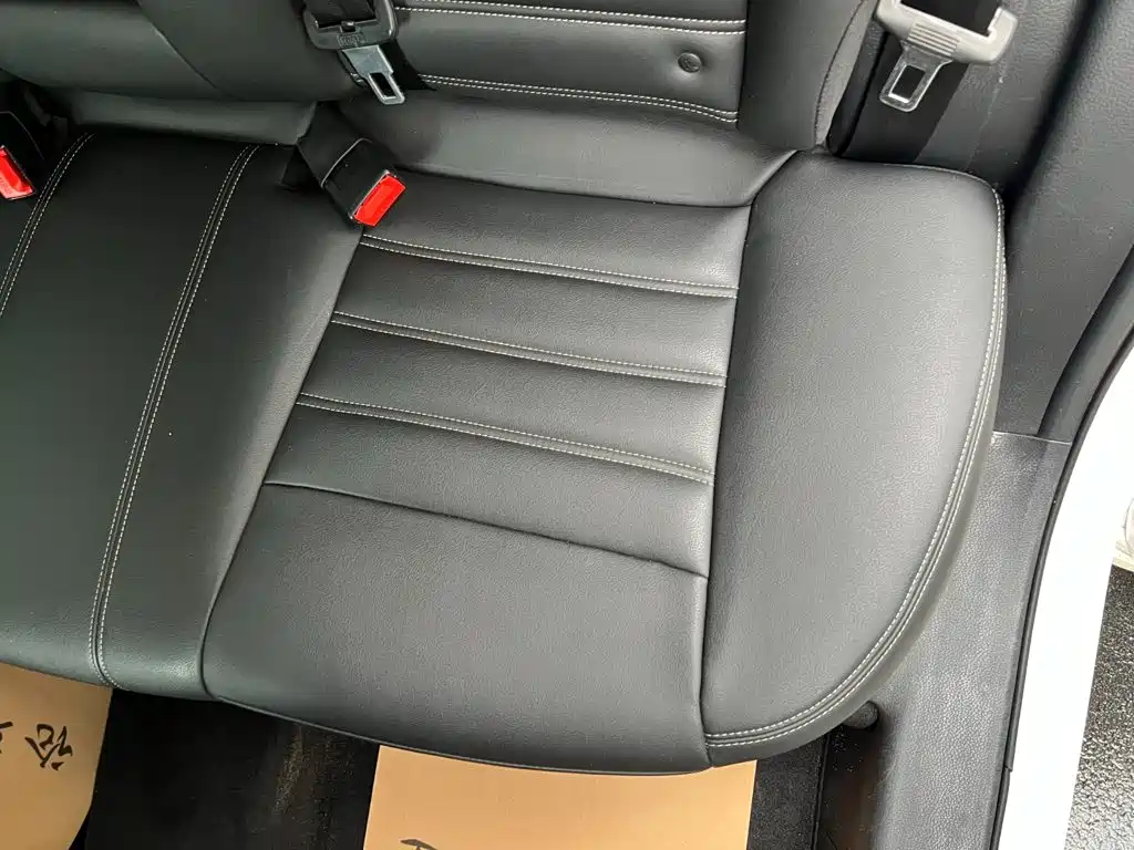 Venucia T90 2018 2018 2.0L CVT Smart Connection Intelligent Edition China V