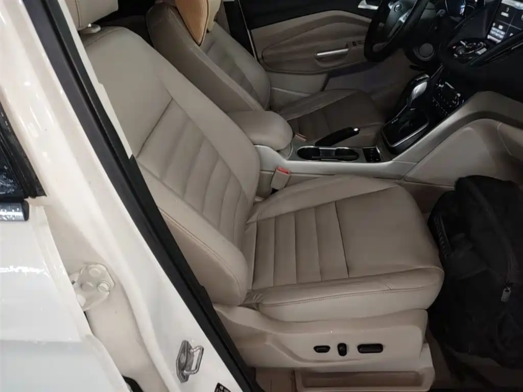 Ford Kuga 2015 2015 2.0L GTDi 4WD Premium