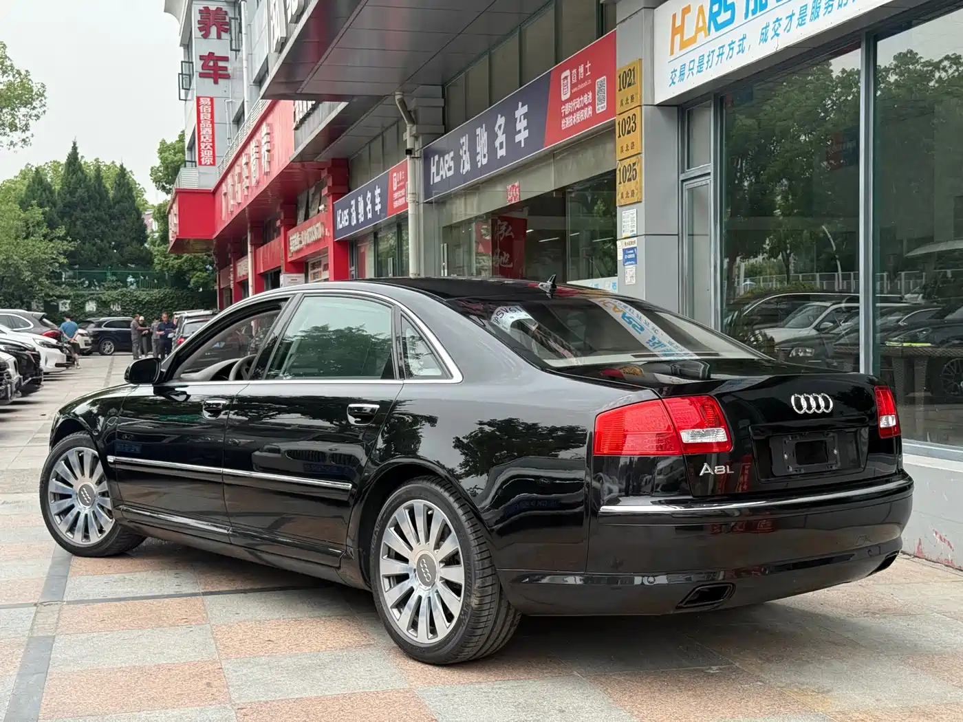 Audi A8 2006 2006 A8L 6.0 W12 quattro Flagship