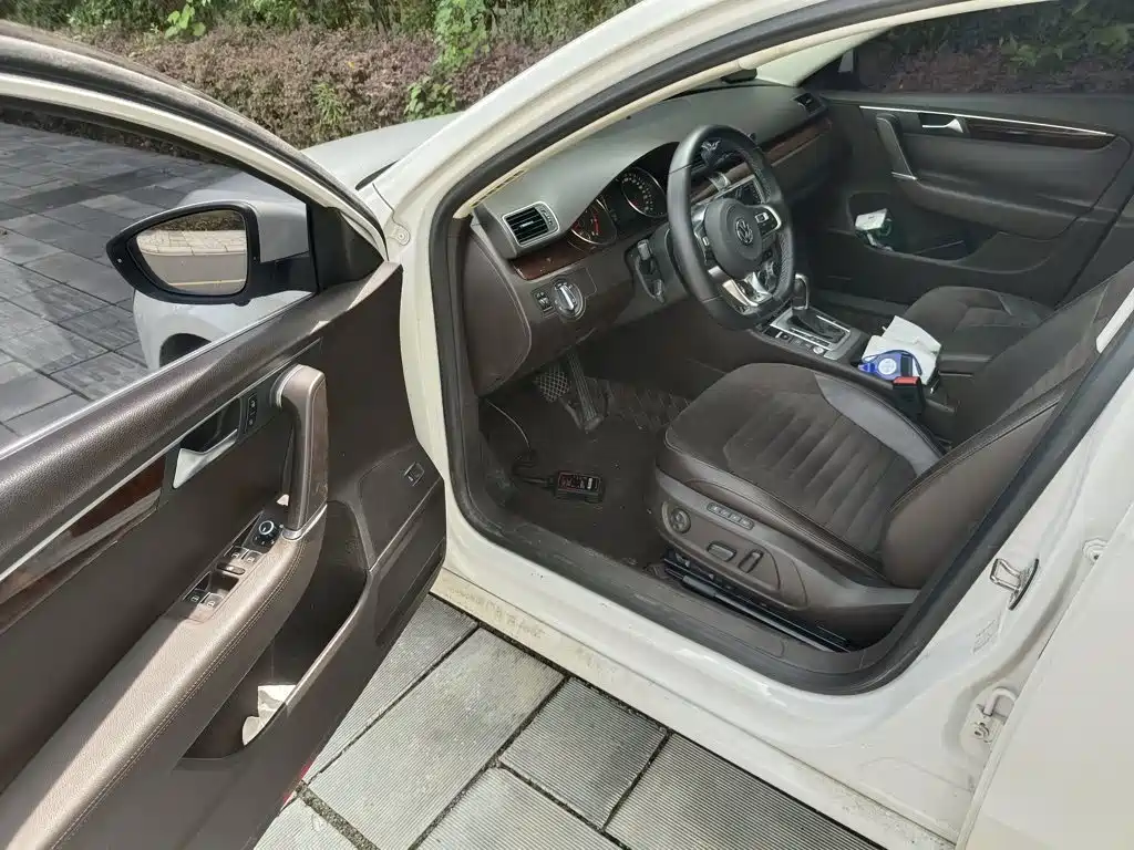 Volkswagen Magotan (Import) 2015 2012 Wagon 2.0TSI Comfort