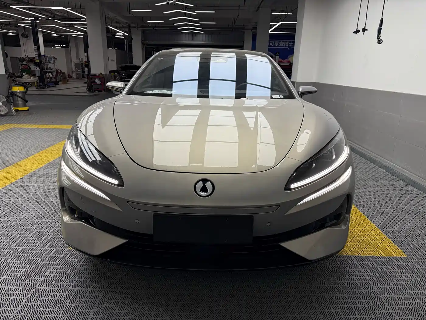 Denza Z9GT 2025 2024 1100 AWD Ultra Edition
