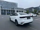 Photo 7 - Geely Emgrand