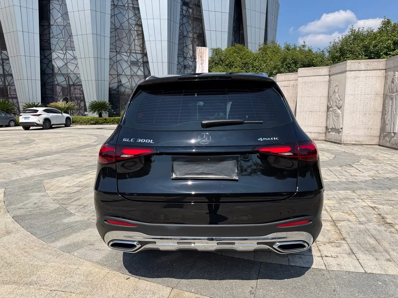 Фото 4 - Mercedes-Benz GLC