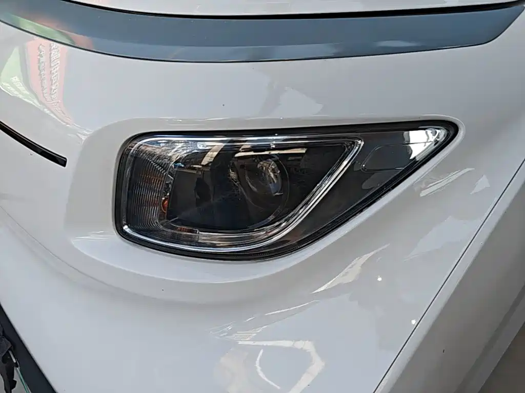 Wuling Motors Wuling NanoEV 2022 2021 Fun Edition