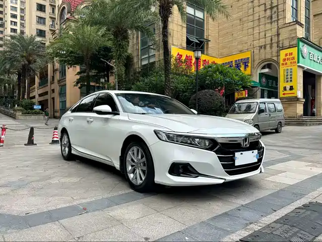 Honda Accord 2023