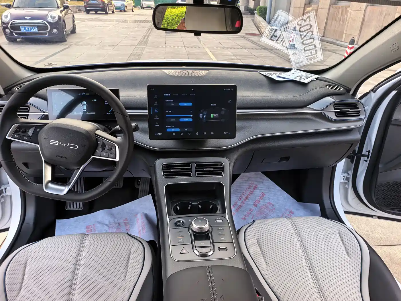 BYD Destroyer 05 2024 Glory Edition DM-i 55KM Luxury фото 11