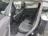 Photo 8 - Tesla Model Y