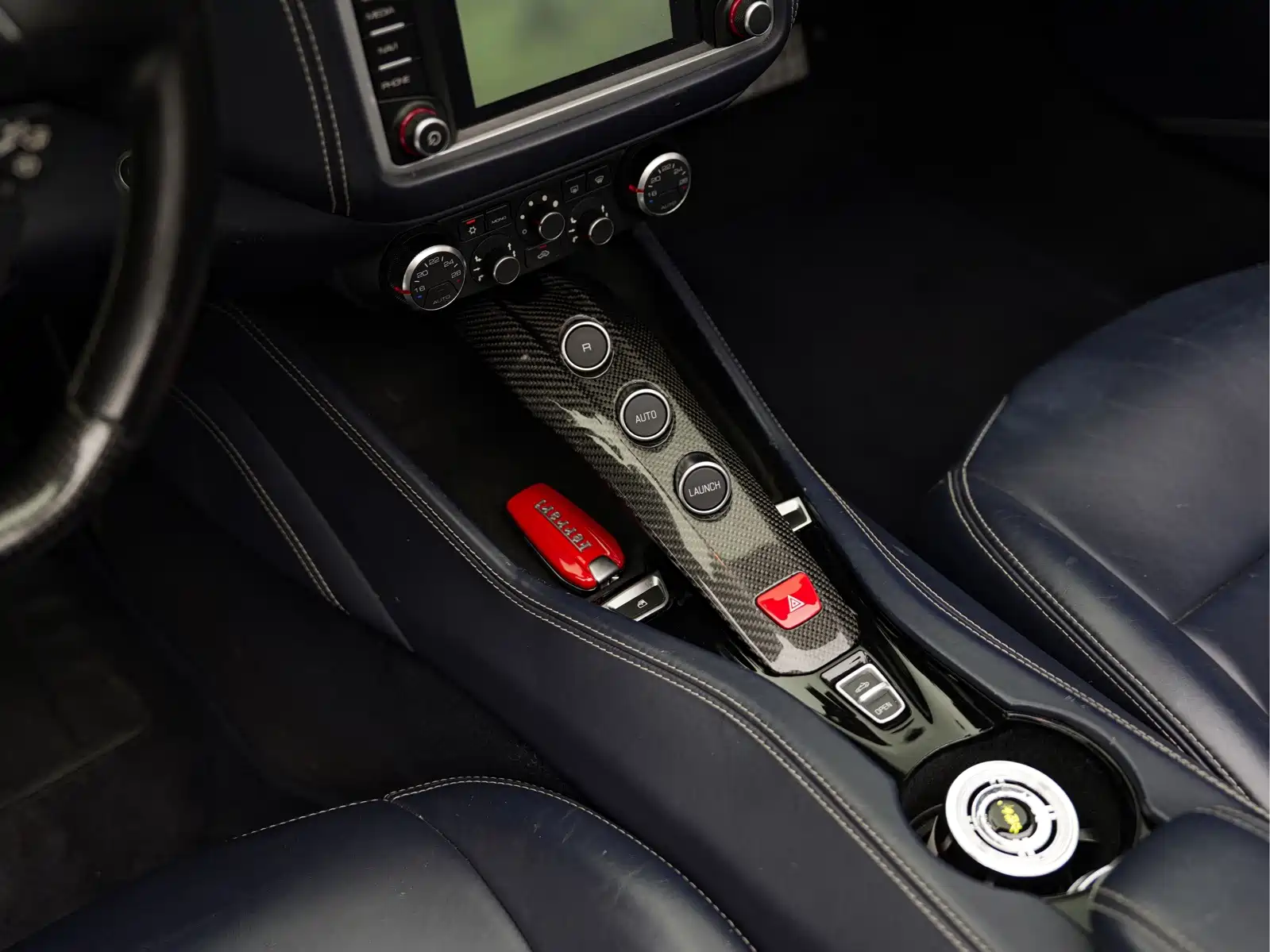 Фото 10 - Ferrari California T