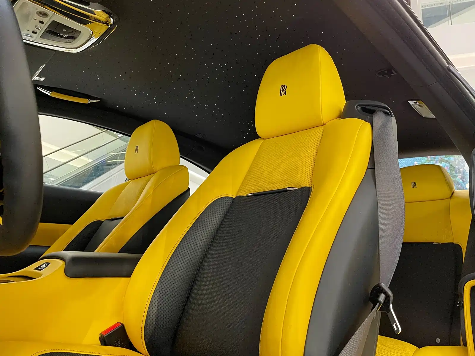 Фото 7 - Rolls-Royce Wraith