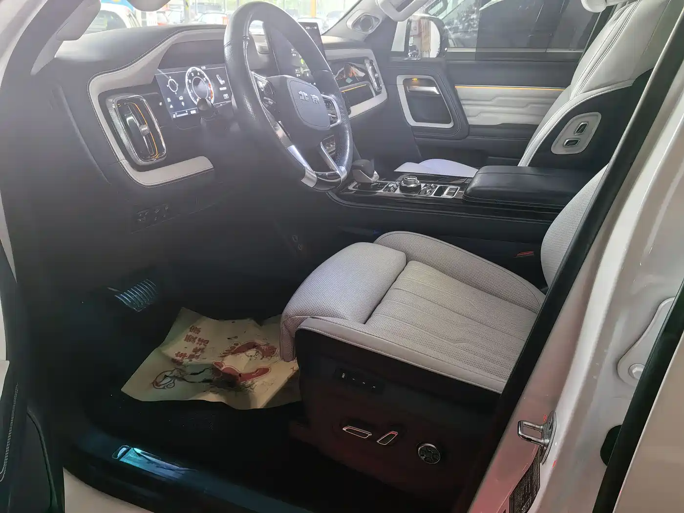 BAIC ORV Beijing Off-Road BJ60 2022 Model 2.0T 11th Edition 5-Seater фото 4