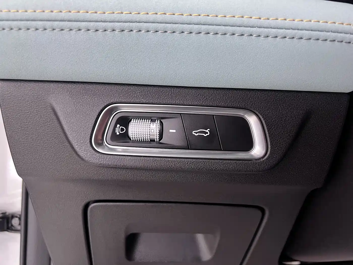 Geely Emgrand L 2022 2022 1.4T CVT Supreme