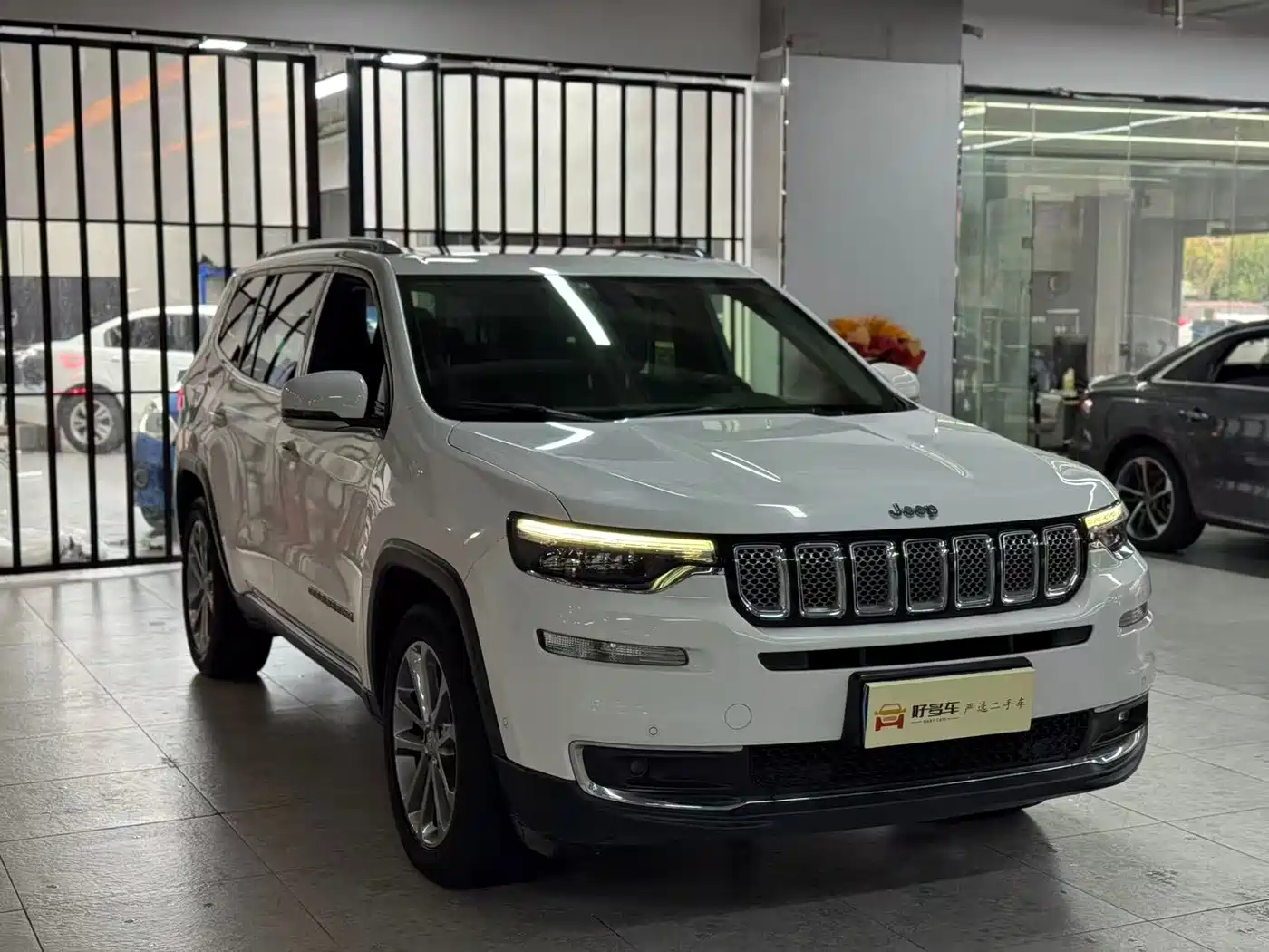 2019 Jeep Commander