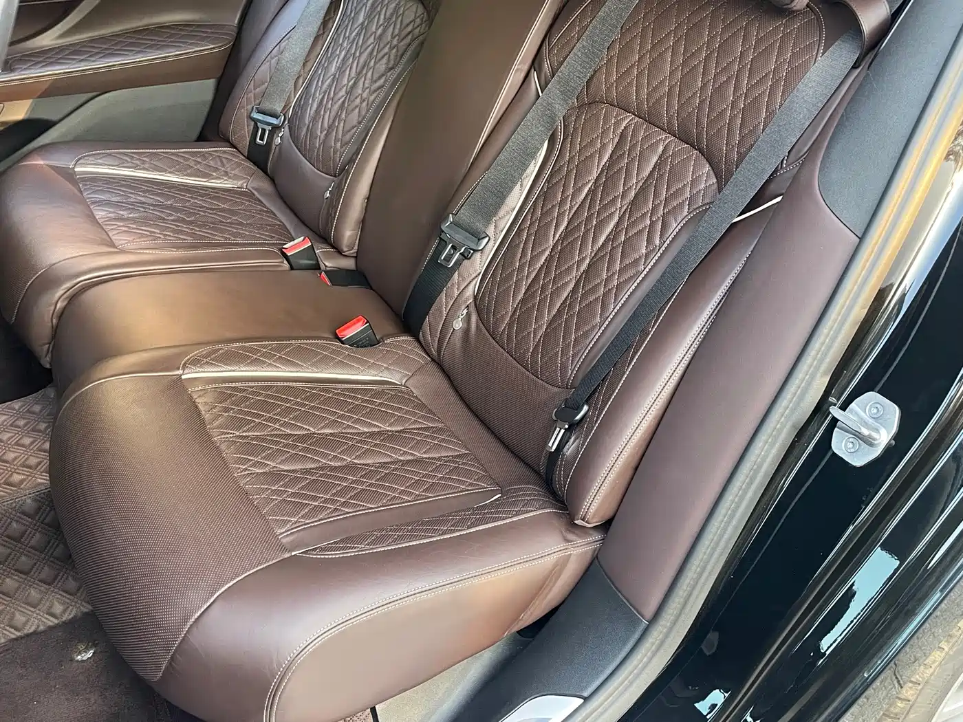 Photo 12 - BMW 7 Series