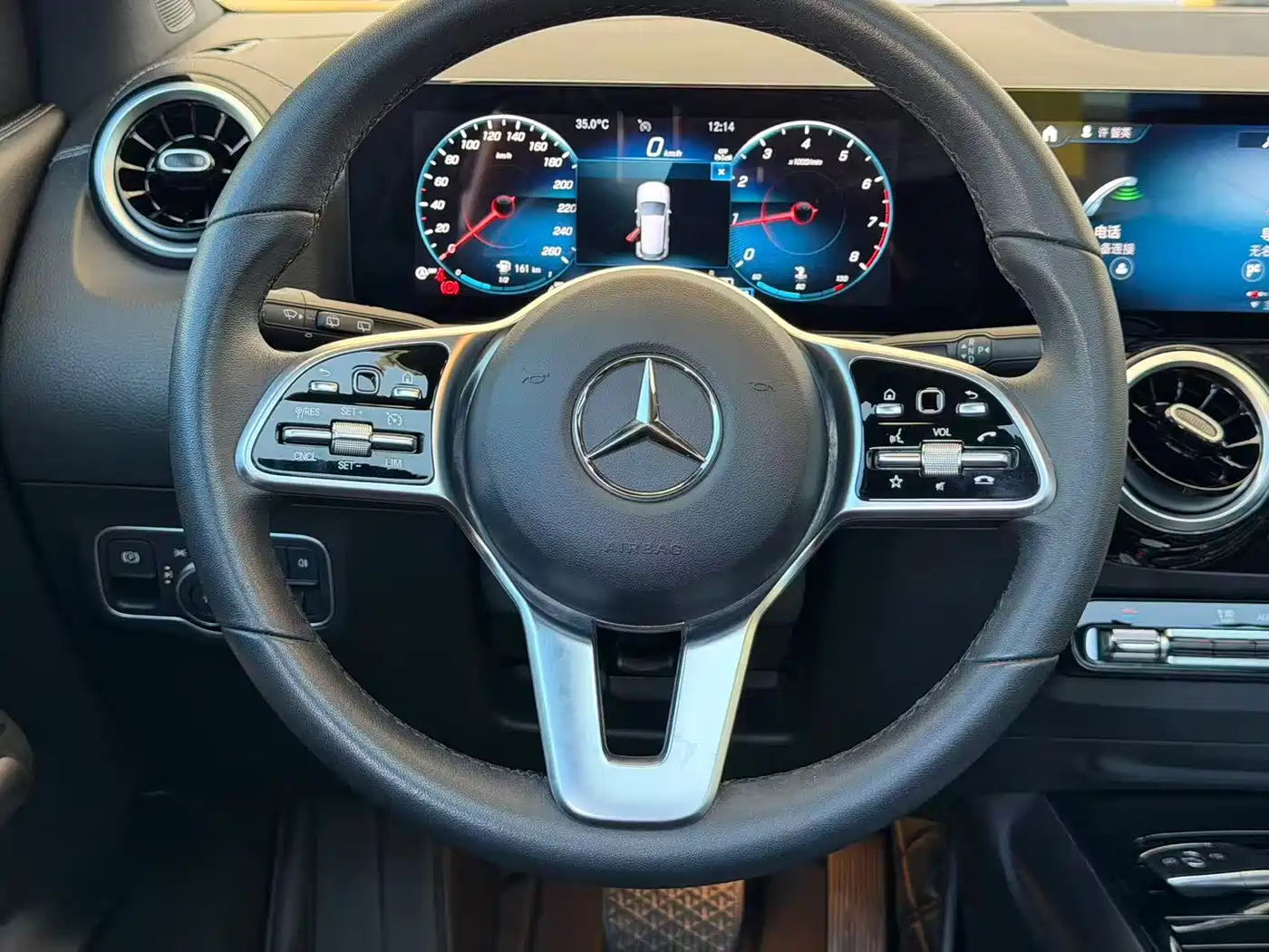 Mercedes-Benz GLA 2023 2023 GLA 200