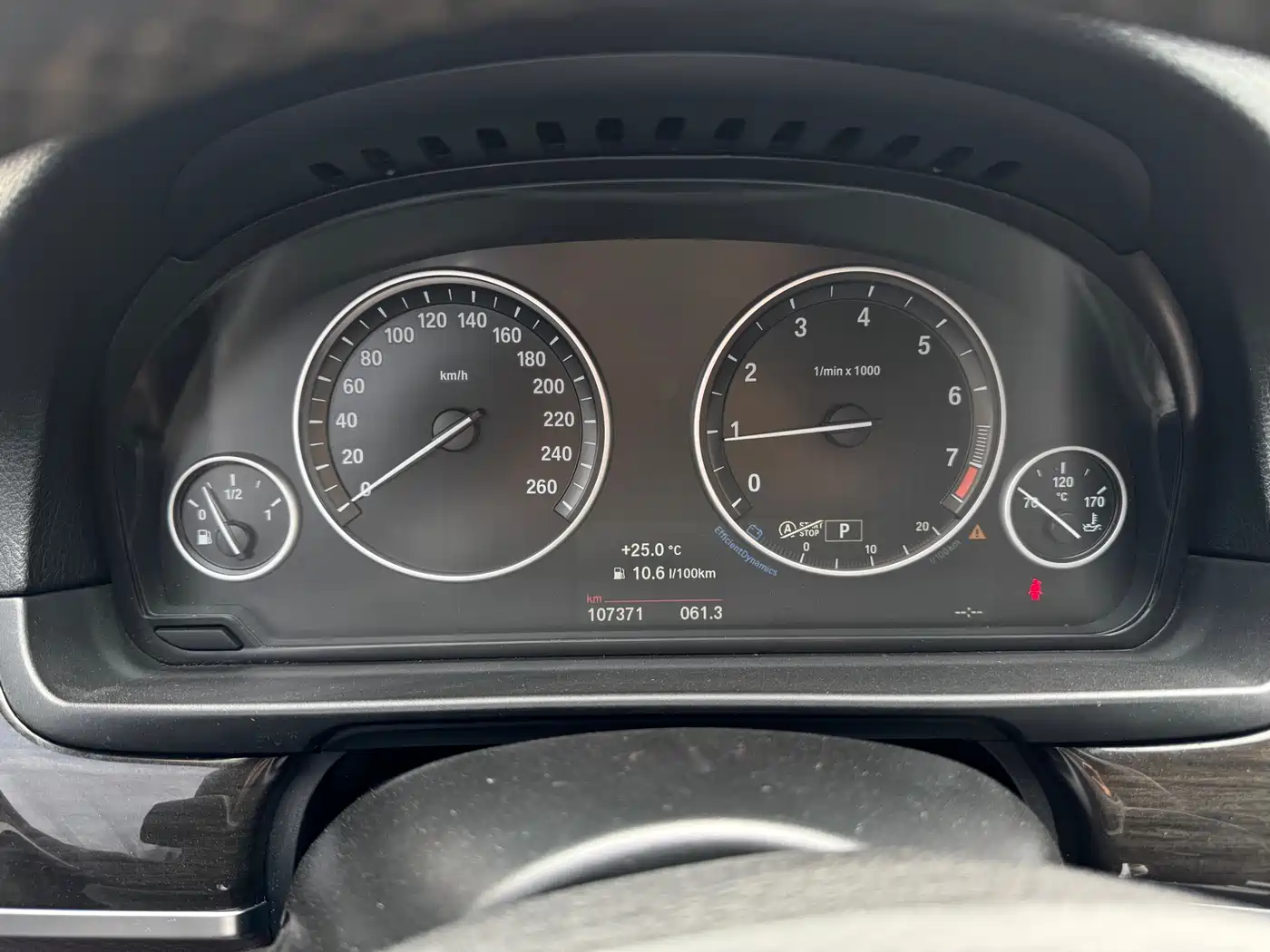 BMW 5 Series 2014 525Li Luxury Design Package фото 13