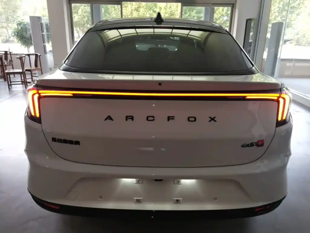 Фото 6 - ARCFOX Alpha S
