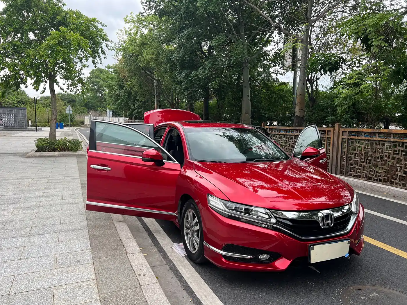 Honda Spirior 2017 2015 2.0L Premium Edition