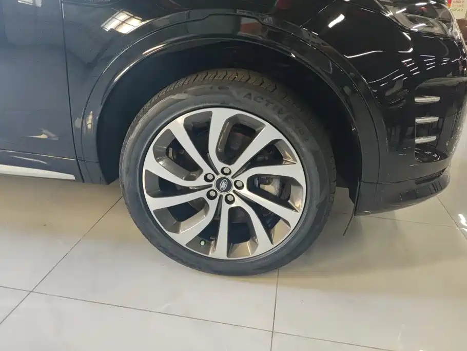 Land Rover Discovery Sport 2024 2023 249PS R-Dynamic S Performance Version