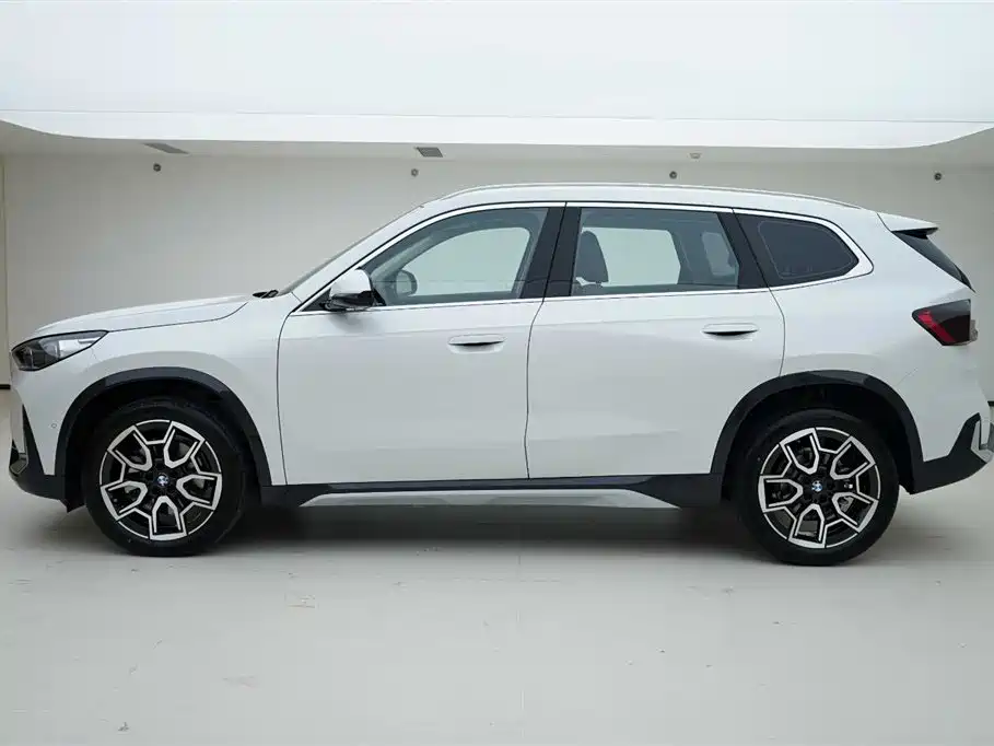 BMW X1 2025 sDrive25Li X Design Package фото 3