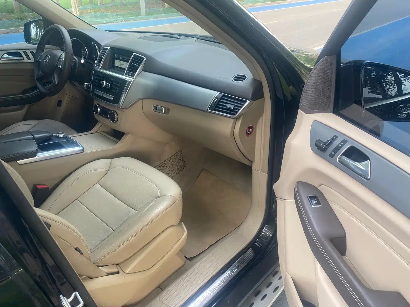 Mercedes-Benz M-Class 2015 ML 320 4MATIC фото 12