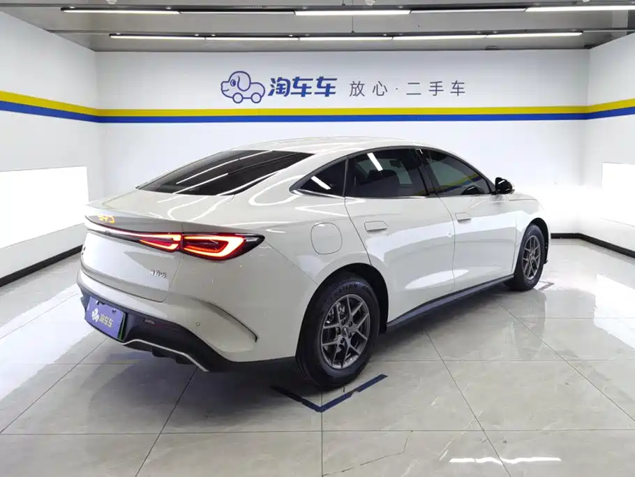 BYD Seal 06 New Energy 2026 2026 DM-i Super Luxury Edition 128KM Premium