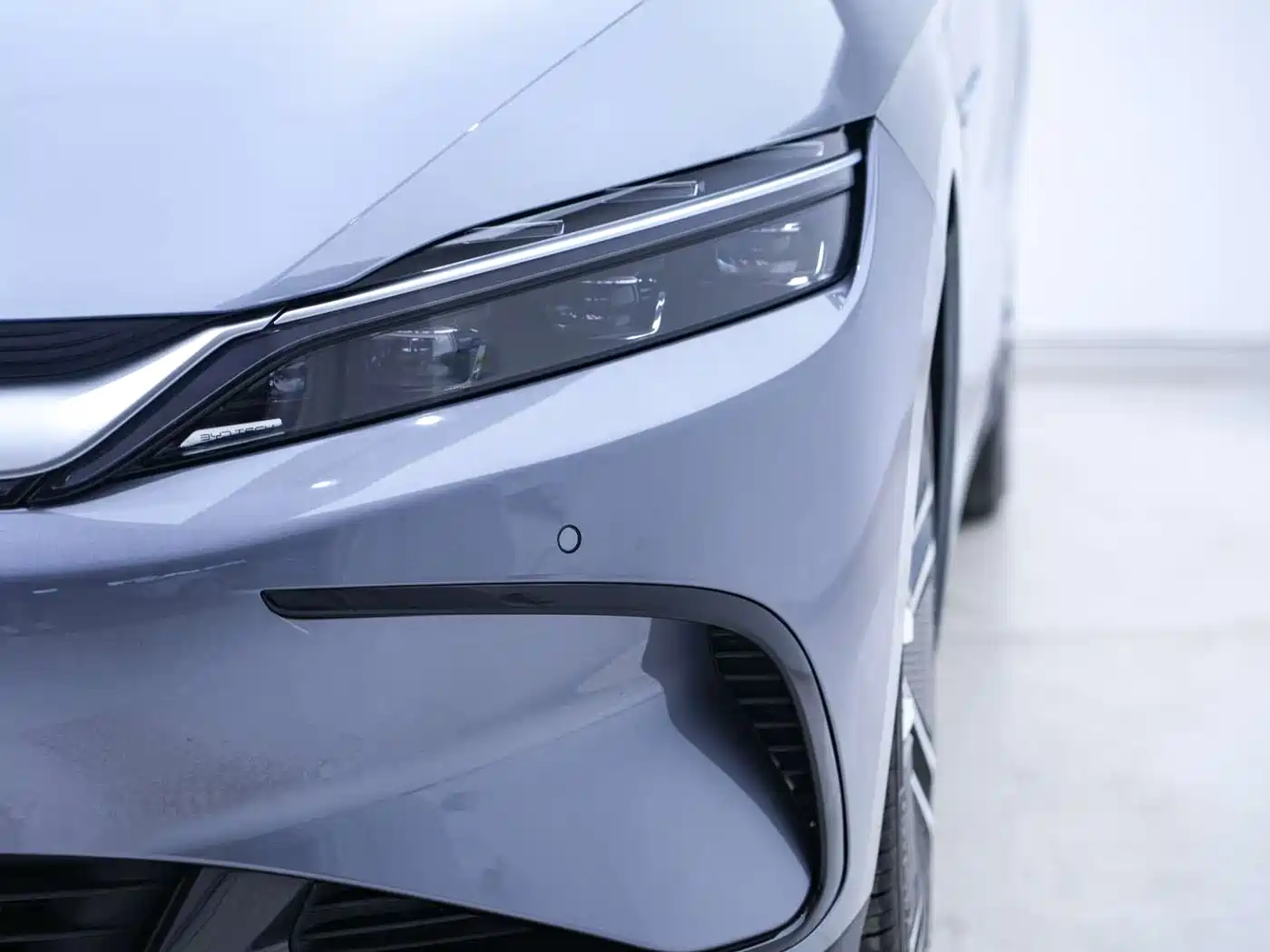 BYD Han 2023 EV Champion Edition 605KM FWD Premium фото 8
