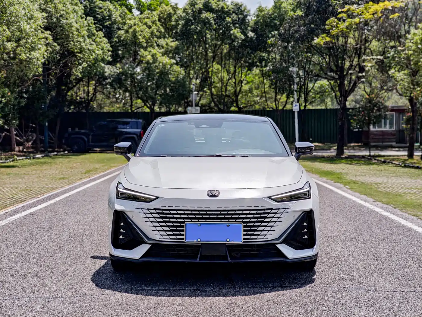 CHANGAN UNI-V