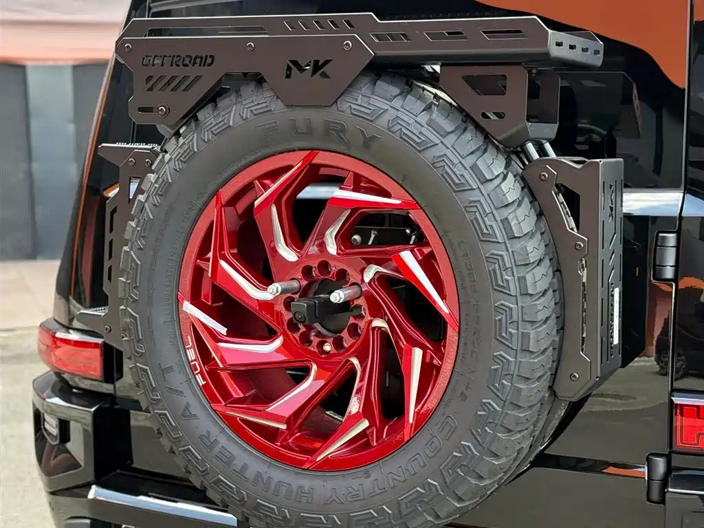 Tank 700 New Energy 2024 Hi4-T Extreme Edition фото 39