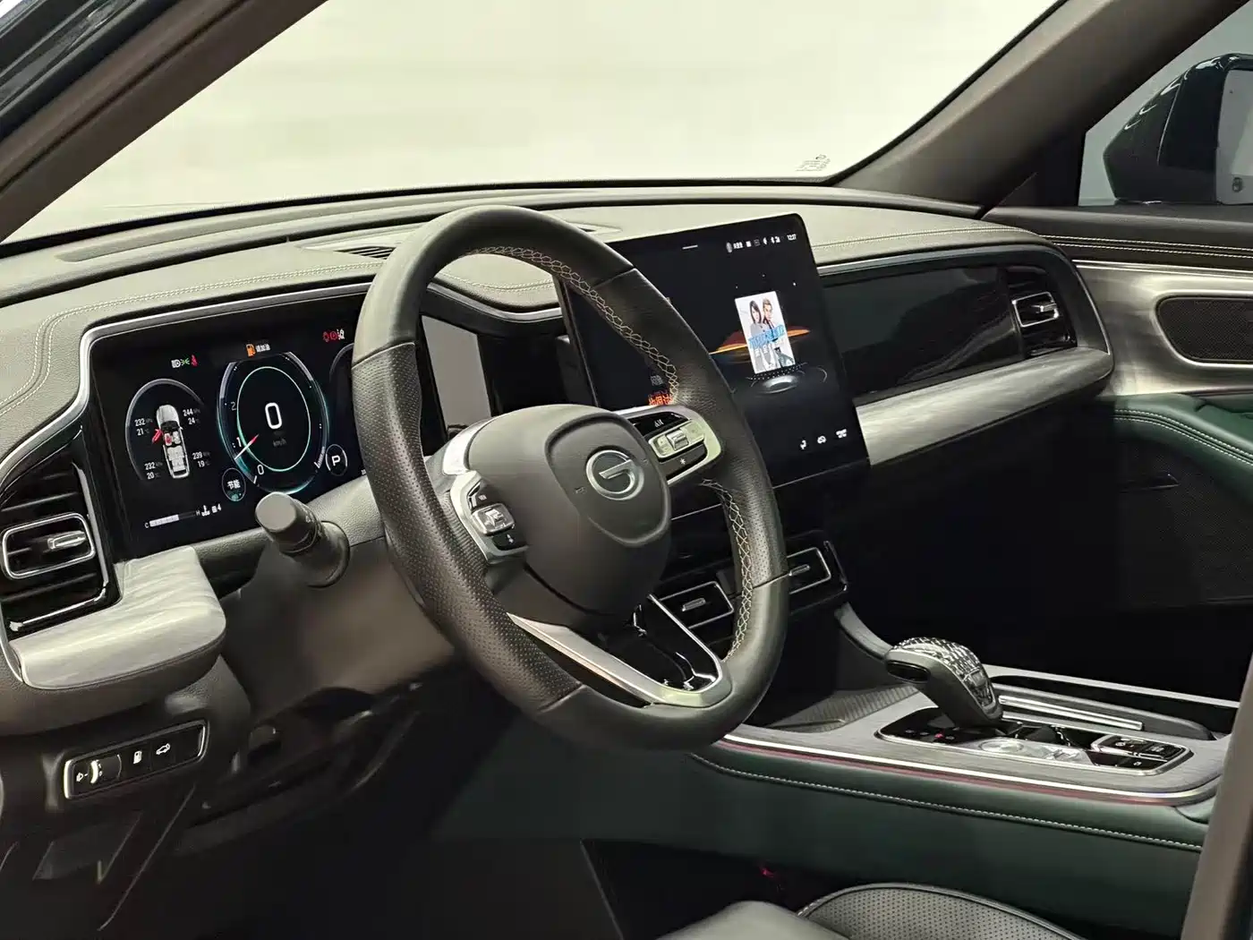 GAC Trumpchi Trumpchi GS8 2022 Pilot Series 2.0TGDI 2WD Luxury Smart Connect Edition (7-Seater) фото 16