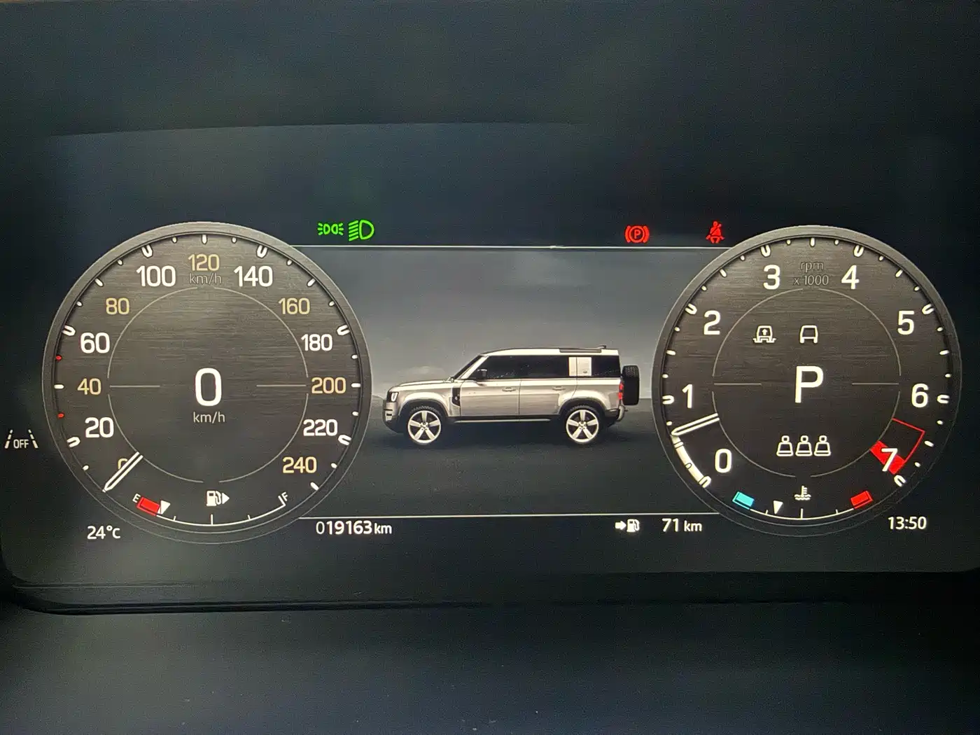 Land Rover Defender 2025 2025 110 3.0T P400 -Dynamic HSE
