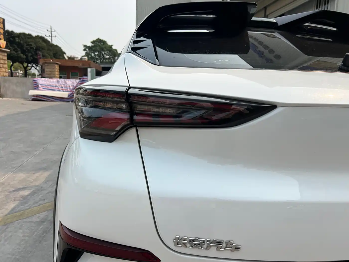 CHANGAN UNI-T