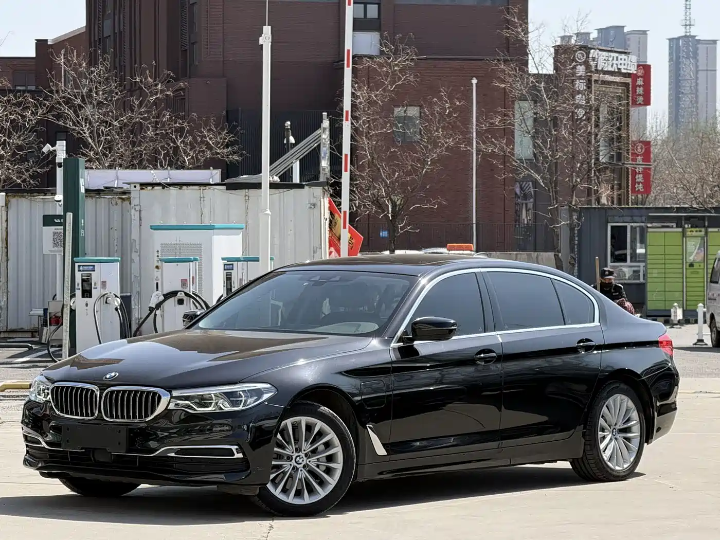 BMW 5 SERIES NEW ENERGY