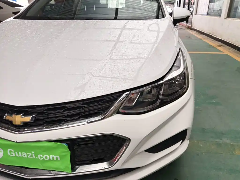 Chevrolet Cruze 2018 2018 Hatchback 320 Automatic Pioneer Sunroof Edition