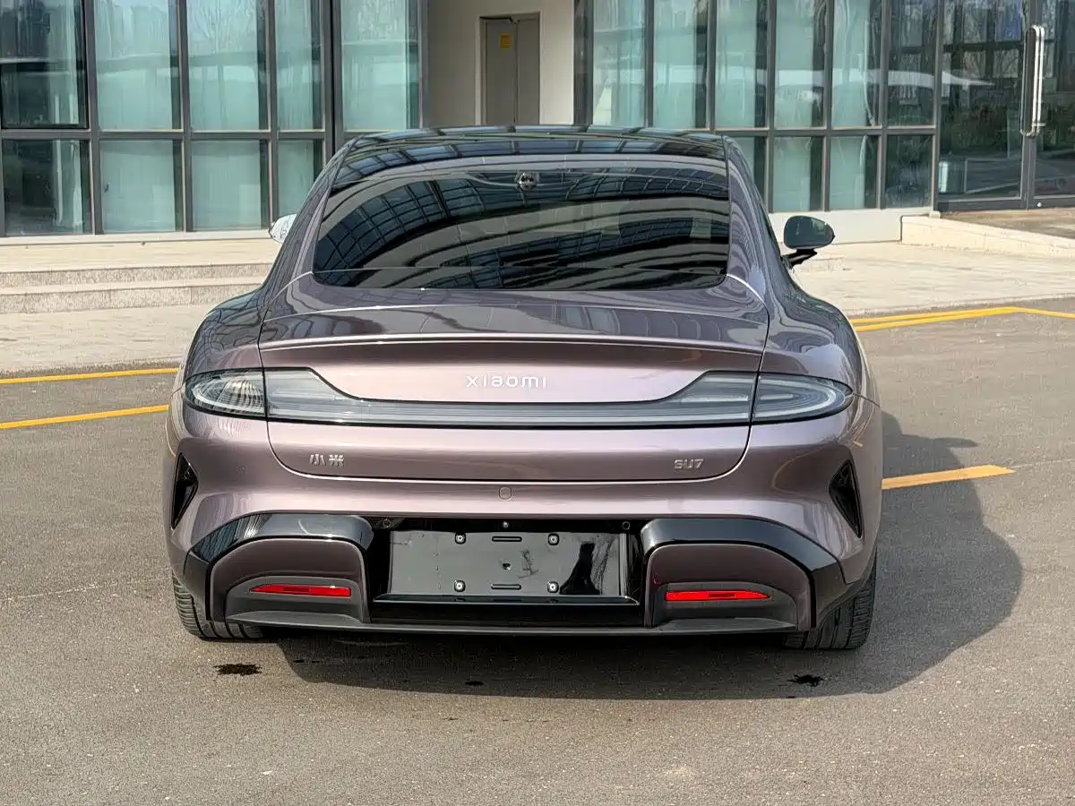 XIAOMI CAR XIAOMI SU7