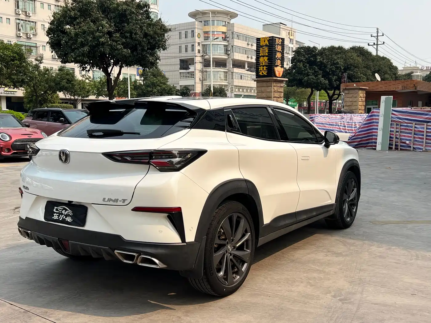 CHANGAN UNI-T
