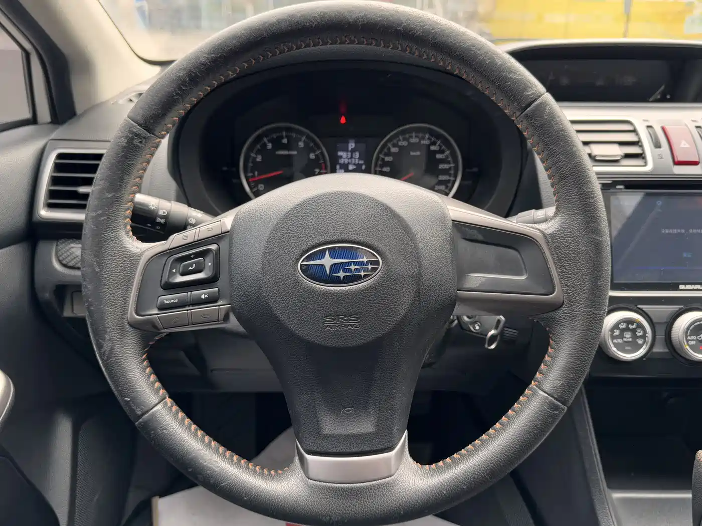 Subaru XV 2015 2.0i Special Sport Edition фото 9