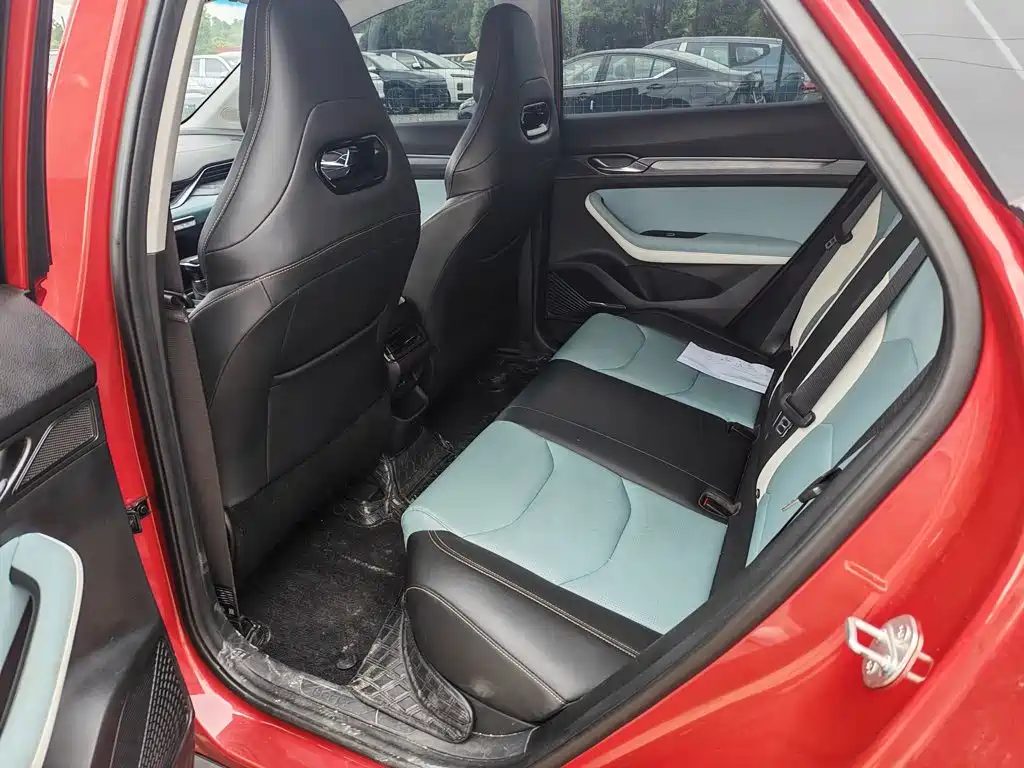 Geely Emgrand S 2022 2022 1.4T CVT Crossover Player