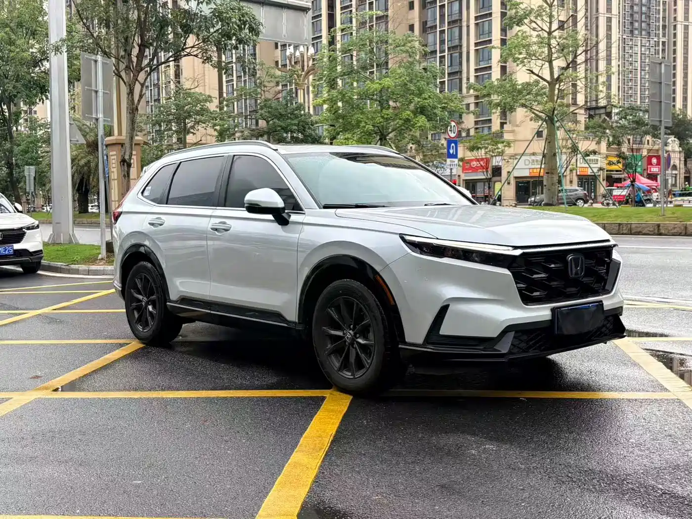Honda CR-V 2025 2024 2.0L e:HEV 2WD Zhiyi Edition