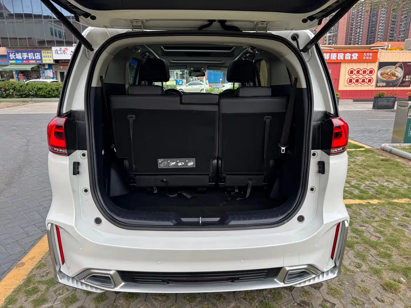 GAC Trumpchi Trumpchi M8 2023 Master Series 390T Ultimate Edition фото 20