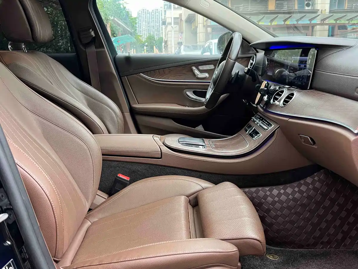 Mercedes-Benz E-Class 2019 E 260 L 4MATIC фото 9
