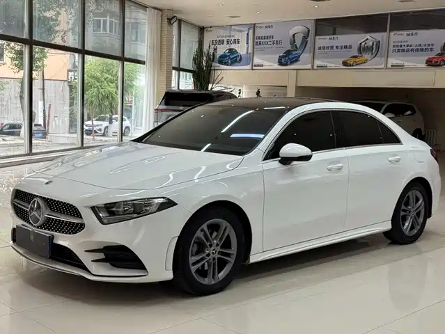 Mercedes-Benz A-Class 2023