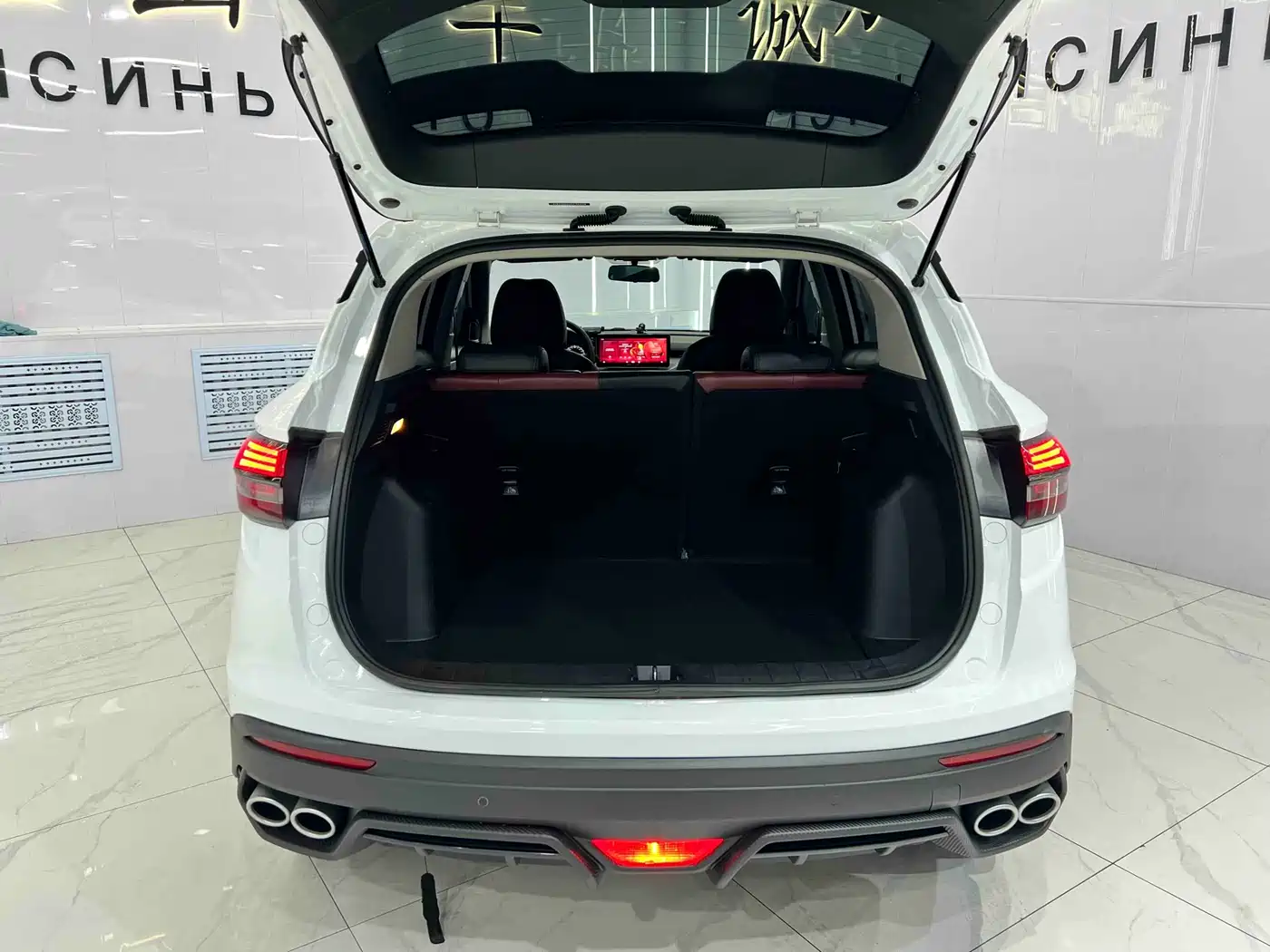 GEELY AUTOMOBILE BINYUE