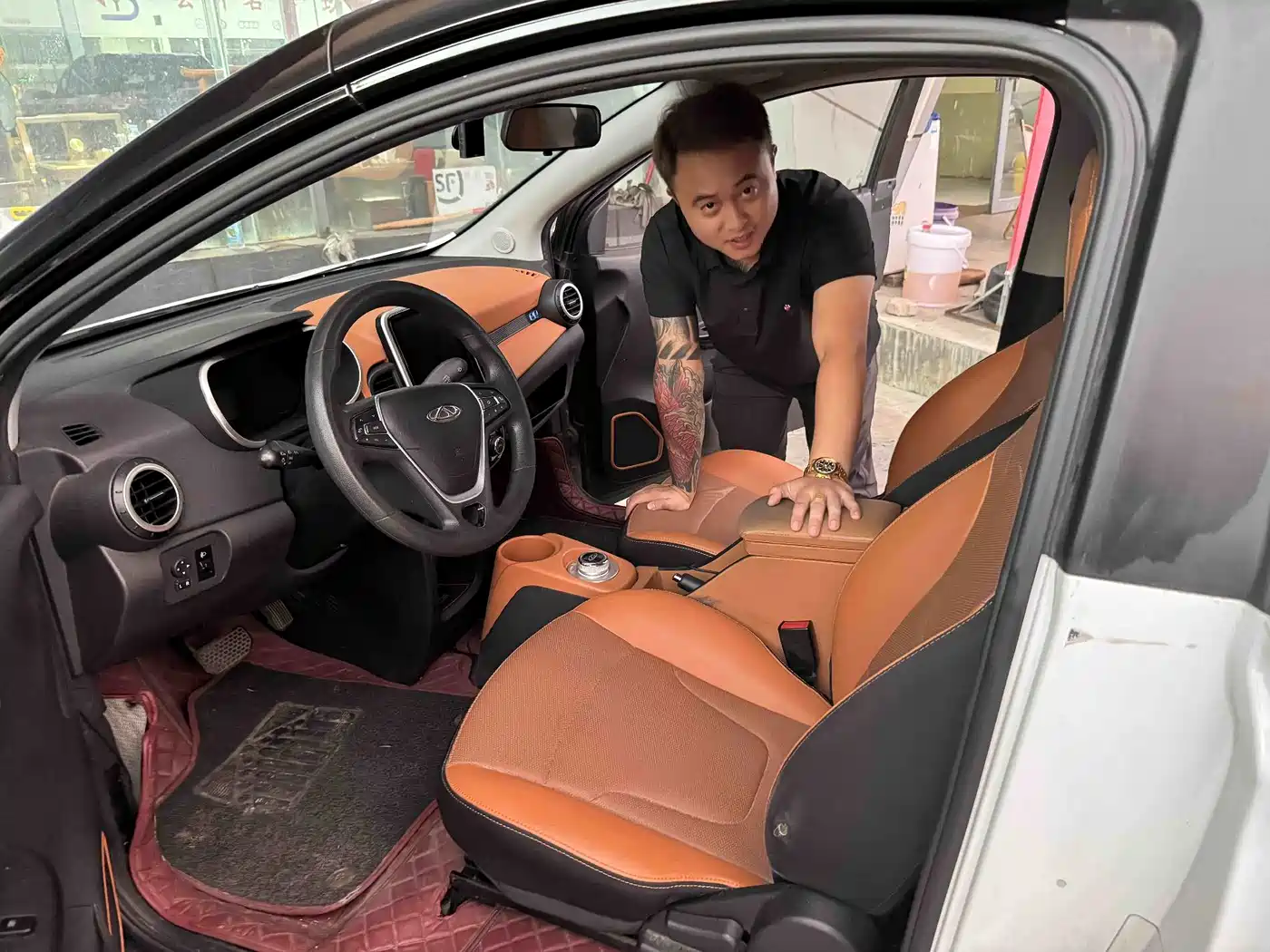 QQ New Energy Little Ant 2019 2018 400 4-Seater Premium Smart Edition