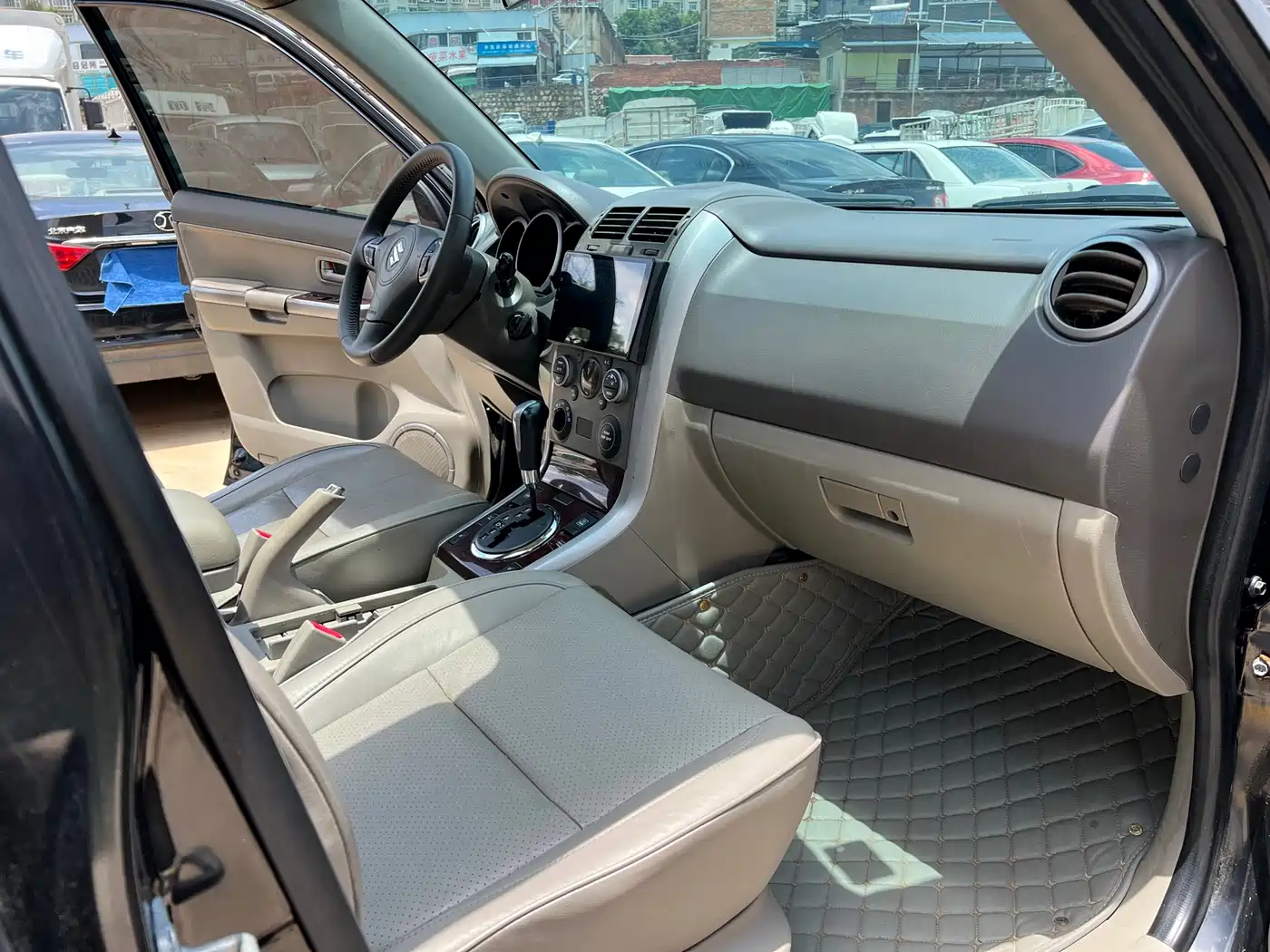 Suzuki Grand Vitara 2011 2.4 AT JLX-EL 5-door Edition фото 4