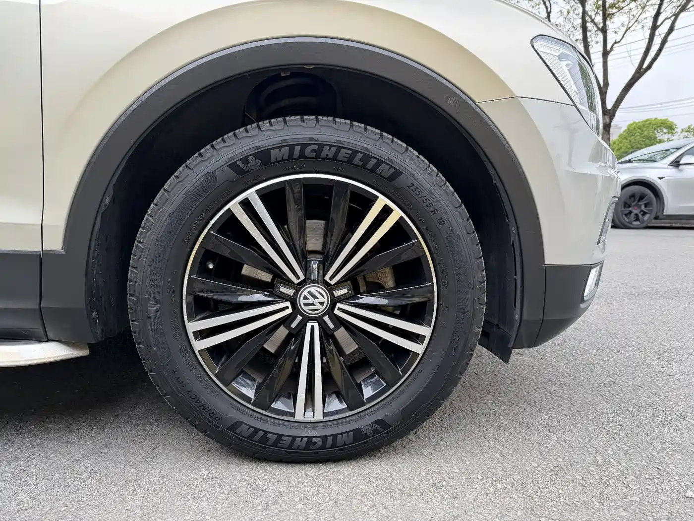 Volkswagen Tiguan L 2019 330TSI Automatic 2WD Panorama Comfort Edition China VI фото 15