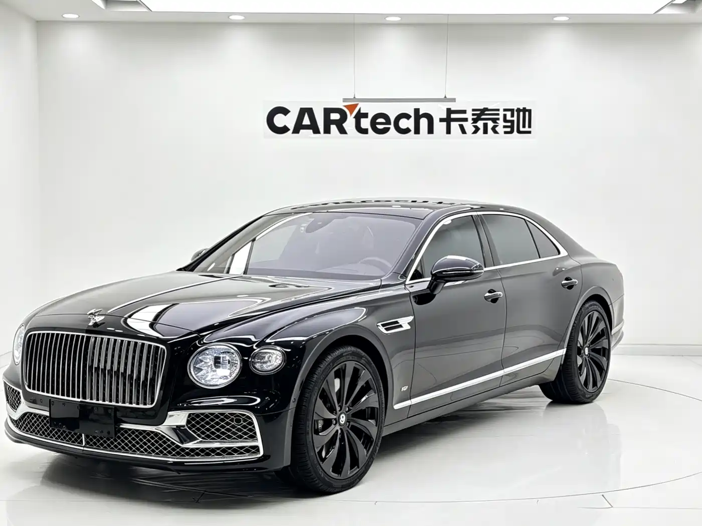 Bentley Flying Spur 2021 4.0T V8 Standard Version