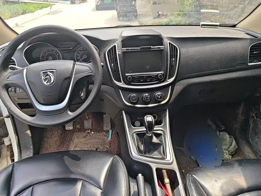 Baojun 560 2017 2016 1.8L Manual Value