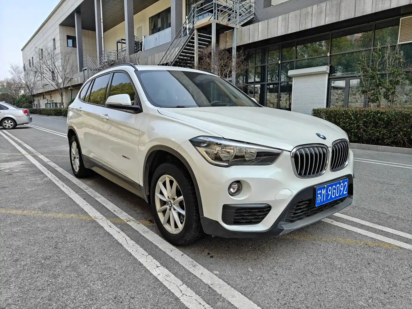 BMW X1 2018 sDrive18Li Fashion Model фото 3